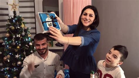 Я беременна. Подарок мужу на Новый год за столом . Сюрприз мужу ...