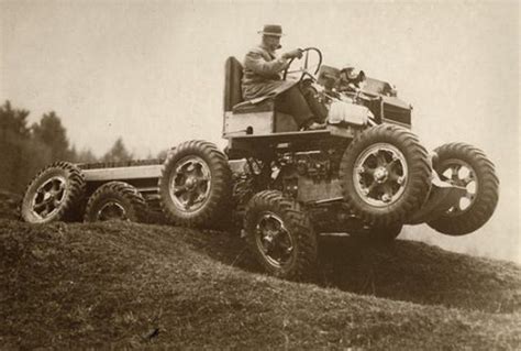 Bizarre Vintage Photos That Are a Bit Concerning (32 pics) - Izismile.com