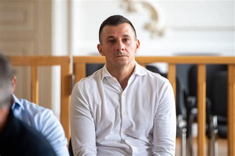 Nogometni menadžer Nikky Arthun Vuksan uvjetno osuđen na godinu dana