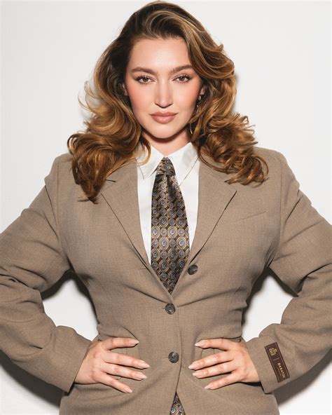 KELLEE MORAN 🧜‍♀️ (@kelleemoran) • Instagram photos and videos