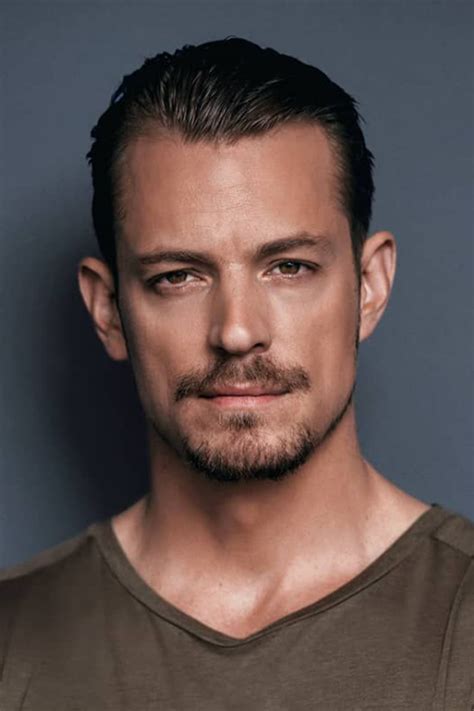 Joel Kinnaman - Profile Images — The Movie Database (TMDB)