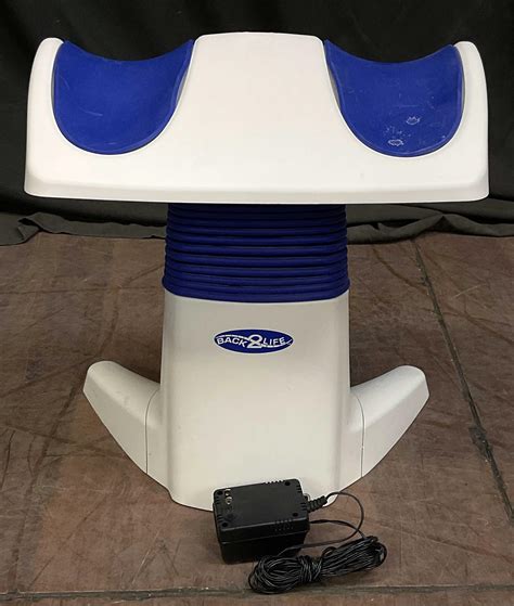Lot - Back 2 Life Continuous Motion Massager