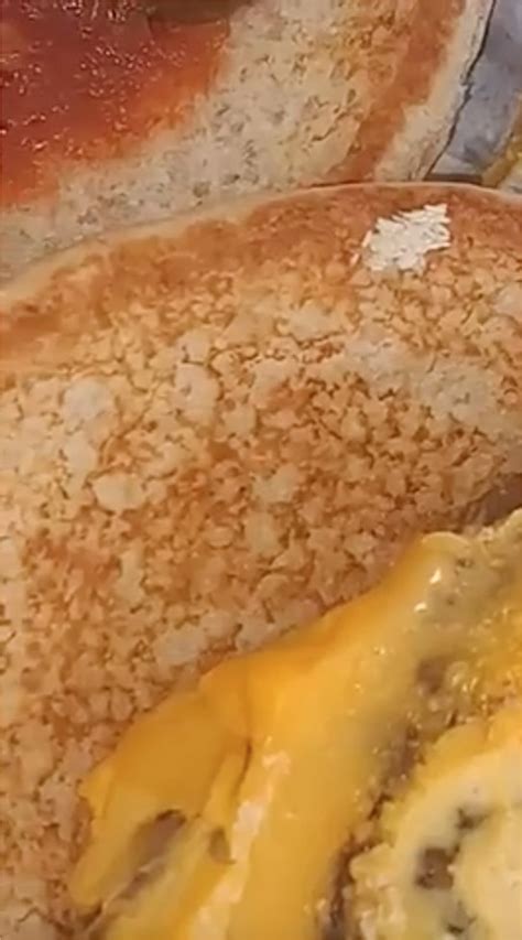 Woman claims she found maggots in McDonald's burger: video