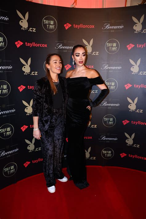 FOTO: Veronica Biasiol a Barbora Mlejnková na Playboy večírku. – stránka 9