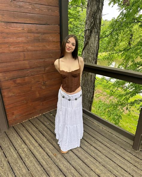 Cassie Robinson (@cassierobinsonofficial) • Instagram photos and videos