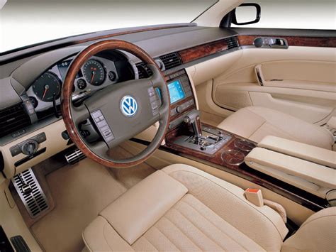 Volkswagen W12 Phaeton