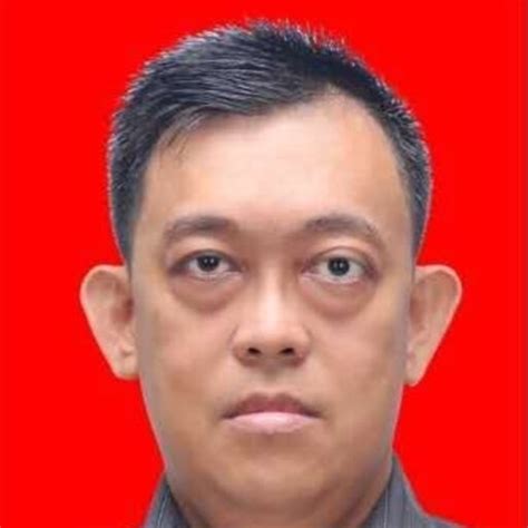 suyanto suyanto doctor  philosophy universitas riau pekanbaru