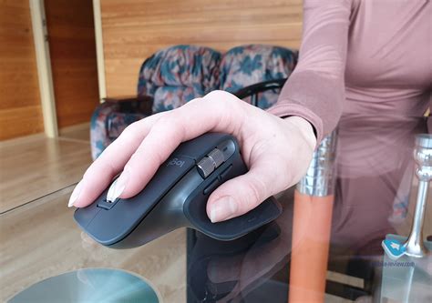Mobile-review.com Logitech MX Master 3: мышь для программистов и ...
