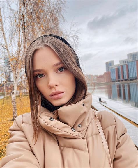 Isabella Maria DeLuca : r/PrettyGirls
