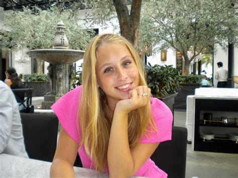 brianna coppage onlyfans leak dm me