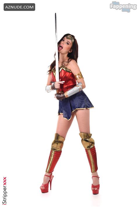 Milena Ray Nude & Sexy A Ray Of Wonder At The Belarusian Party - AZNude