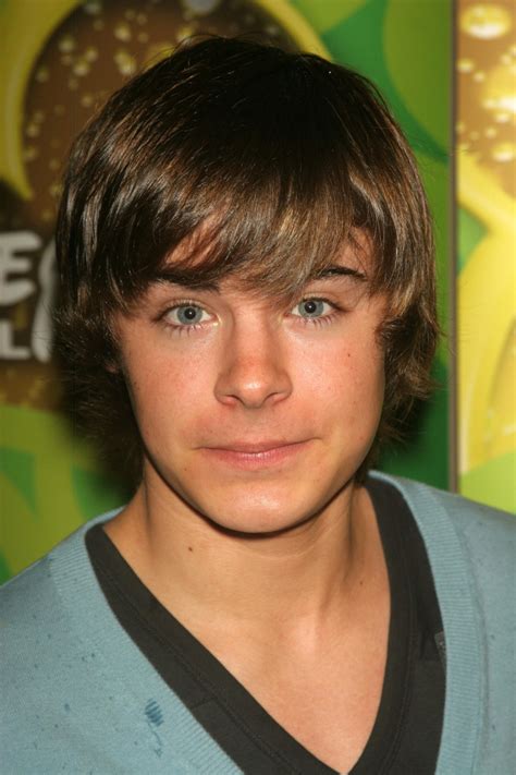 Zac Efron Before and After: From 2004 to 2022 - The Skincare Edit