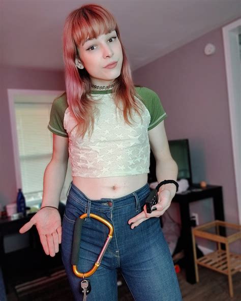 Joan on Twitter: "Top 4 Selfies of 2022! 🏆 https://t.co/5AcXNeugwk