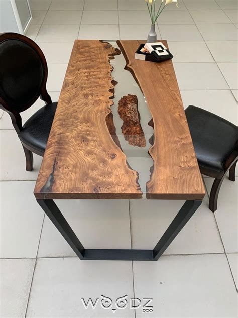 Обеденный стол из Термо-Карагача с прозрачной рекой. | Table bois ...