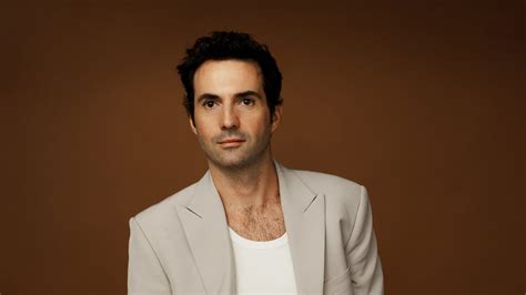 Revelan avance de la bioserie de Roberto Gomez Bolaños 'Chespirito'