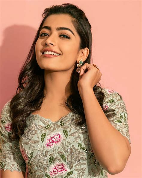 [100+] Rashmika Mandanna Hd Wallpapers | Wallpapers.com
