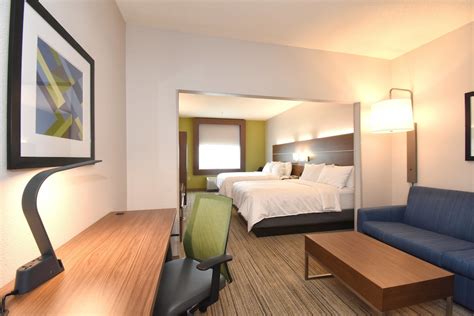 Holiday Inn Express Hotel & Suites Southern Pines by IHG Southern Pines ...