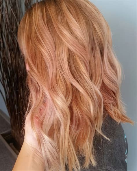 Achieving the perfect strawberry light blonde hair at home easily 1