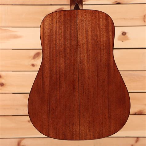 The martin d 18 has a secret design feature that boosts its bass 24
