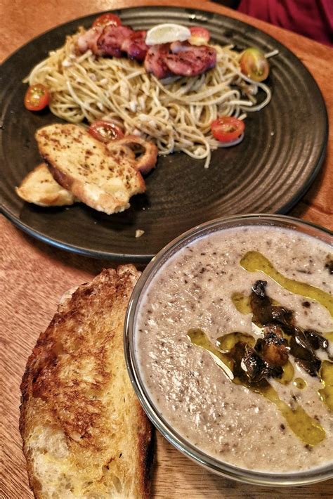 The Daily Fix Cafe Mushroom Soup | Chiefeater.com