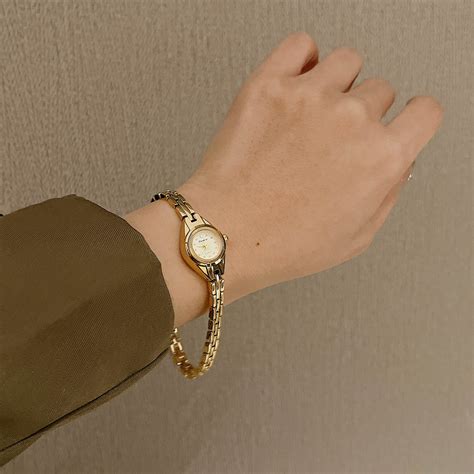 Dainty Gold Small Round Face Women's Watch - WatchwithSun-Dainty & Chic