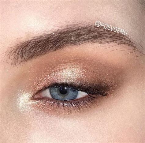 Pin by Таяна on Makeup | Blue eye makeup, Youtube makeup, Eye makeup