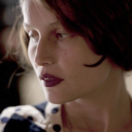 Летиция Каста | Фото Laetitia Casta | Фильмография | Биография | Личная ...