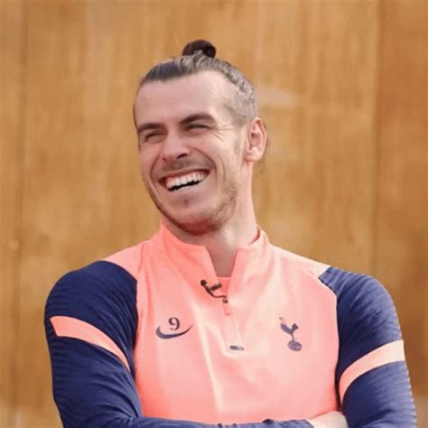 Gareth Bale Bale GIF - Gareth Bale Bale Spours - Discover & Share GIFs