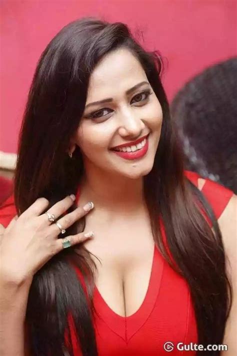 monalisa picture nandhini rai sanjana singh model beautiful indian