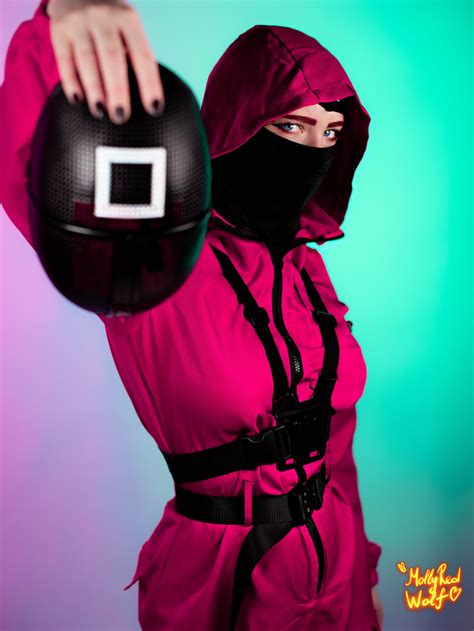Squid Game by Mollyredwolf : r/cosplaygirls