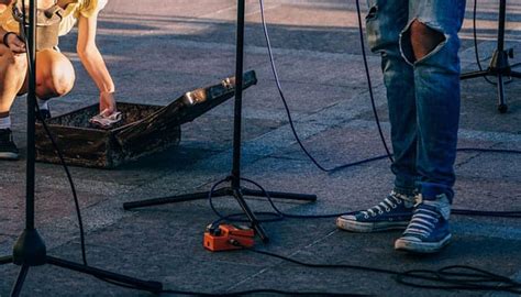 10 Best Uni-Vibe Pedals in 2019 [Buying Guide] - Music Critic
