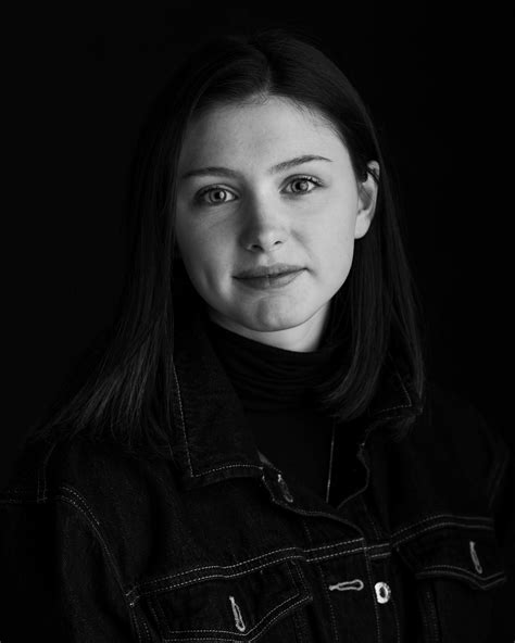 Lucy Moss's Instagram, Twitter & Facebook on IDCrawl