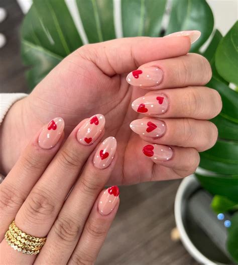 simple valentine's nails 4