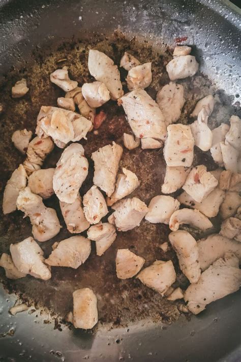 Chicken and Shrimp Carbonara - The Gourmet Bon Vivant