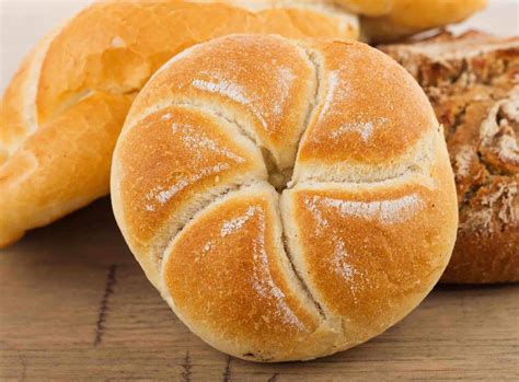 kaiser roll alchetron   social encyclopedia