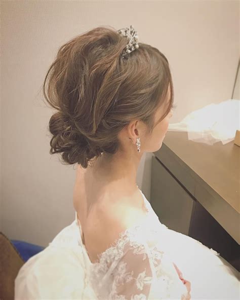 marry hair setting bridal hair