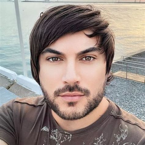 топ-стилист 𝓐𝓻𝓬𝓱𝔂𝓵 (@parikmaxer_colorist_sochi_) on Threads