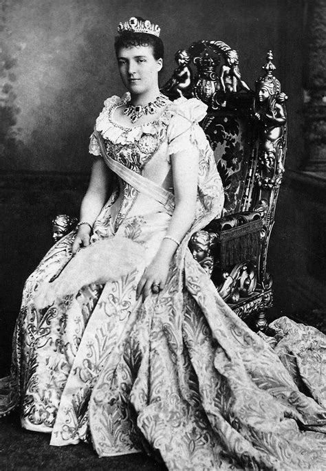 Мария Амелия Луиза Елена (фр. Marie Amélie, порт. Maria Amélia; 28 ...