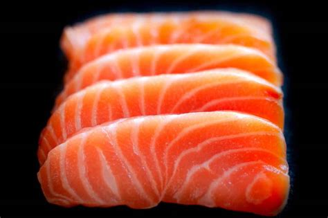 What is Sashimi and How to Eat it?