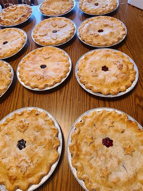Simple Simon Pies - How do you like your pies? Topped? Pipped with