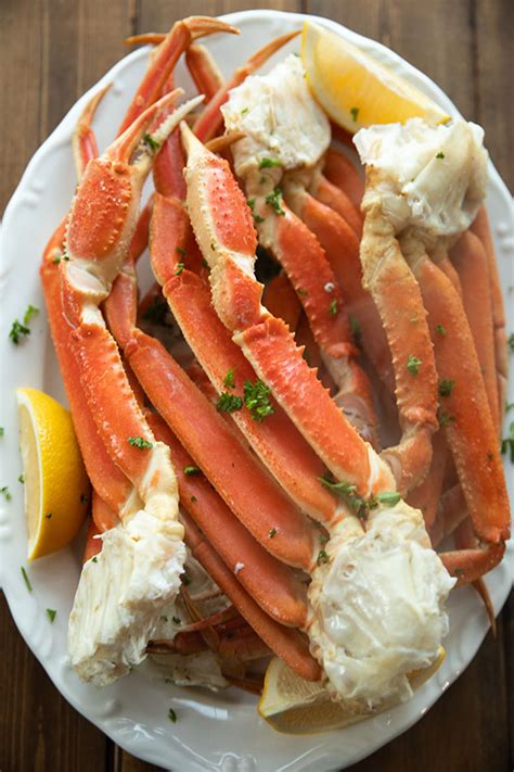 Cooked Snow Crabs