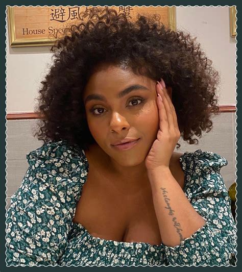 Women share their thoughts on the best curly mens hairstyles today 4