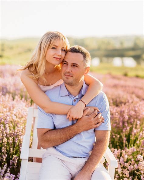 7 Things You Need To Know Before Dating A Candid Girl Image 7