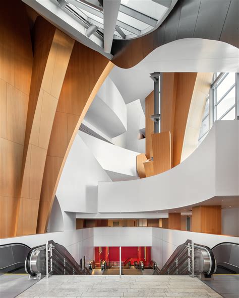 Architecture and Event Schedule for Walt Disney Concert Hall 32