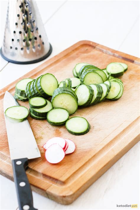 Crispy Cucumber Radish Salad (Gluten-Free, Low-Carb)