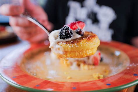 Source in Cambridge to appear in 'Diners, Drive-Ins and Dives'