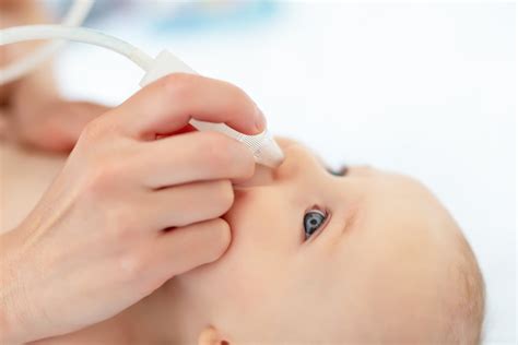 Белые сопли у ребенка: что делать, чем лечить? | MedAboutMe