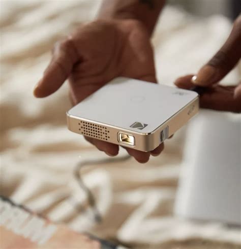 5 Best Projectors for iPad Based on Real Tests in 2025