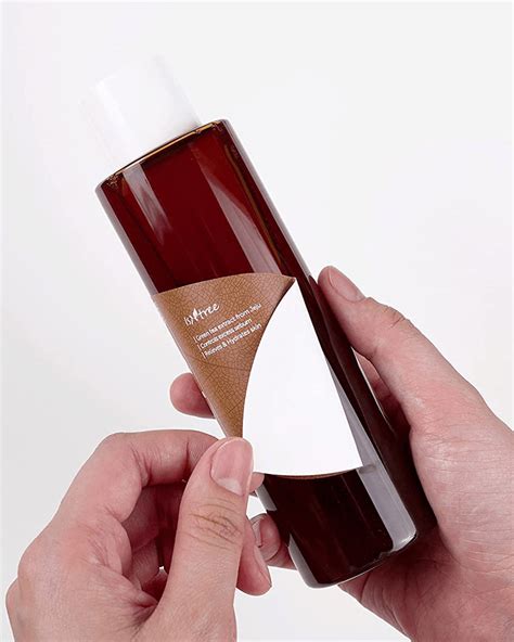 Revitalize and Balance Your Skin with ISNTREE Green Tea Fresh Toner