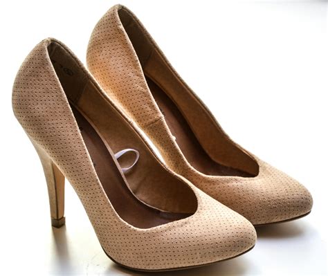 women shoes      women shoes stock